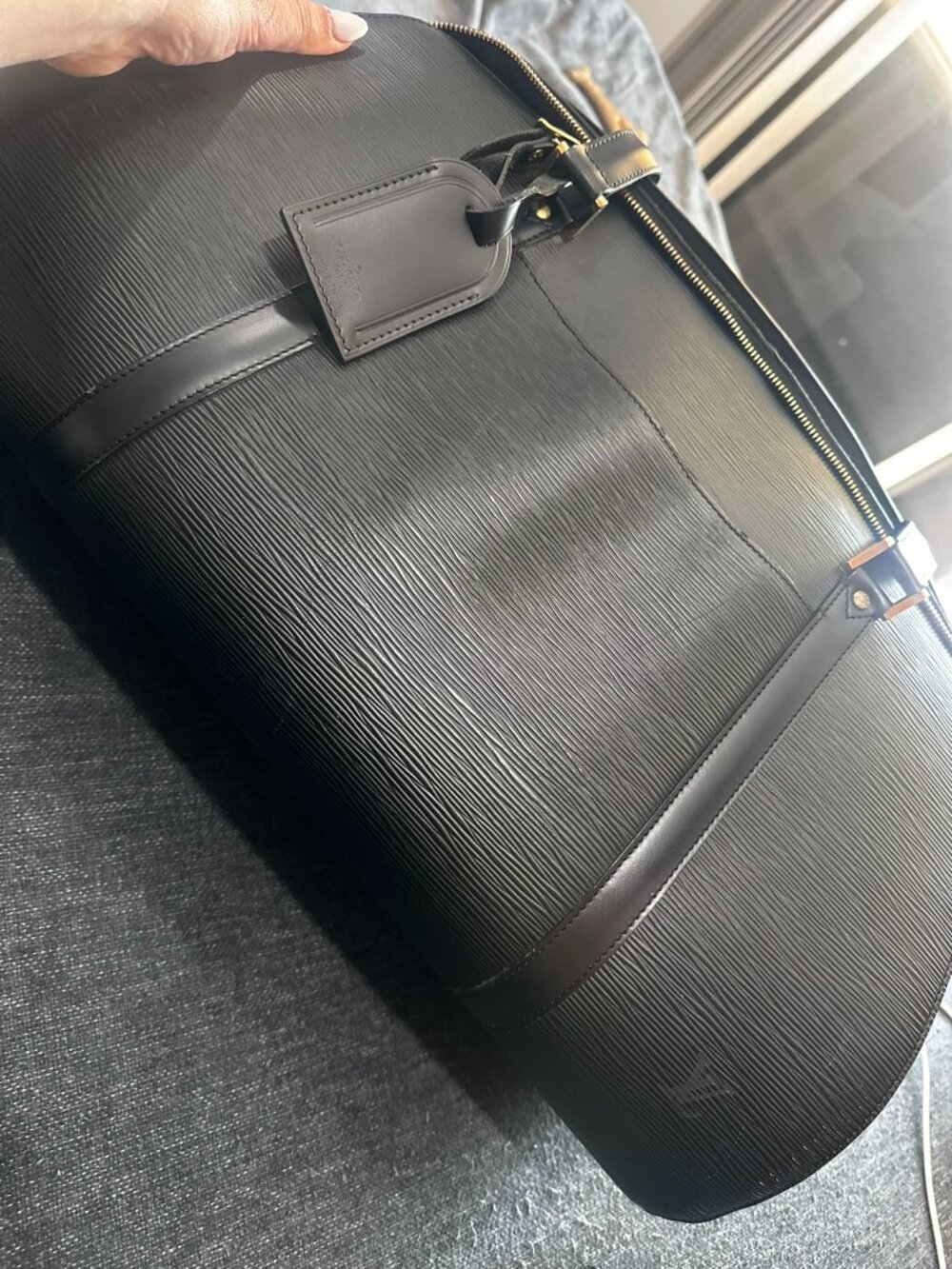 Louis Vuitton EPI Leather Travel Bag - Picture 8 of 8
